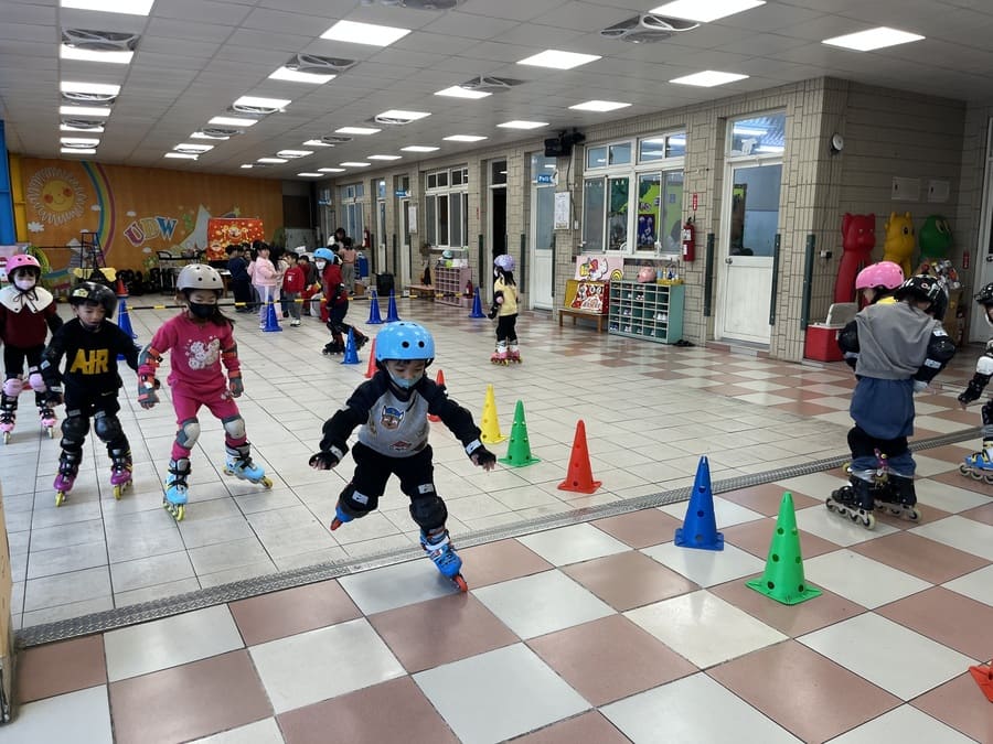 Minnie115.03.03大肌肉運動-直排輪