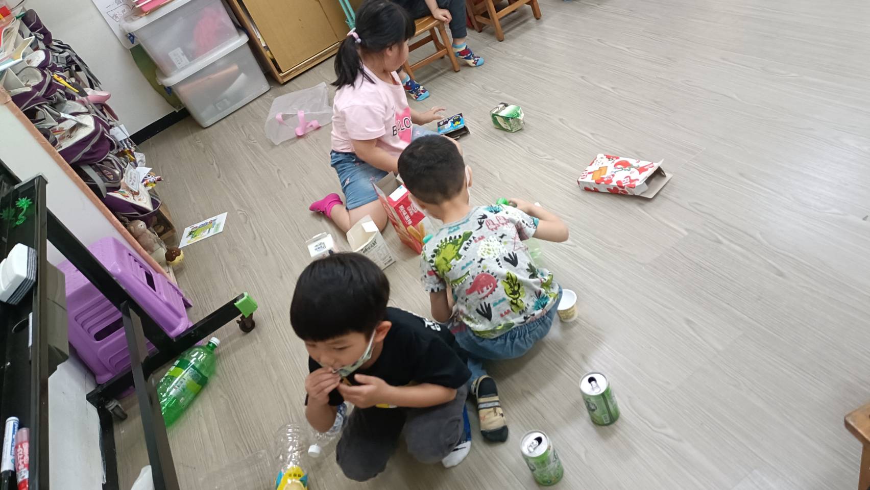 KITTY1140418主題活動~分類小高手