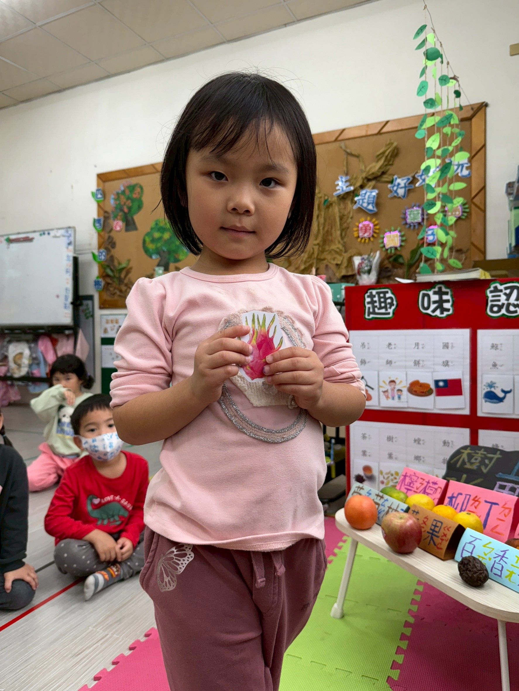 kitty1141201-2認知活動~樹上與樹下水果