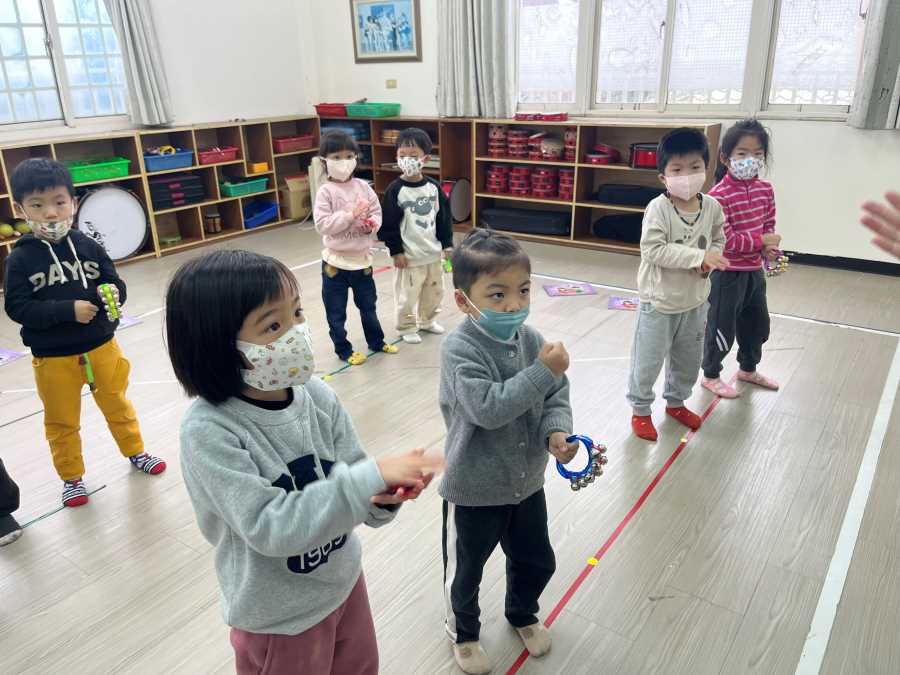 Winnie1140312身體動作-音樂遊戲