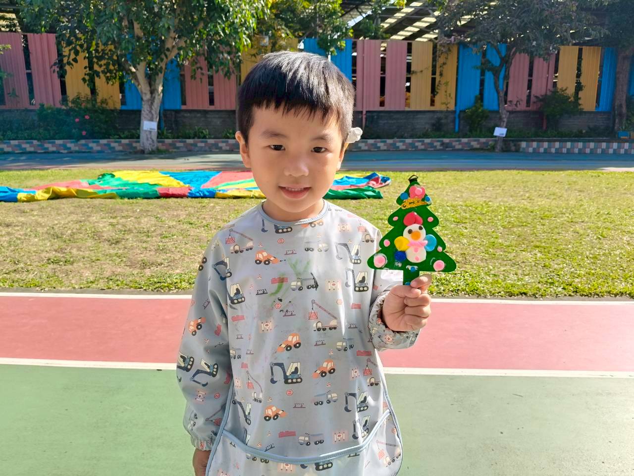 Winnie114.12.05聖誕創作~聖誕樹