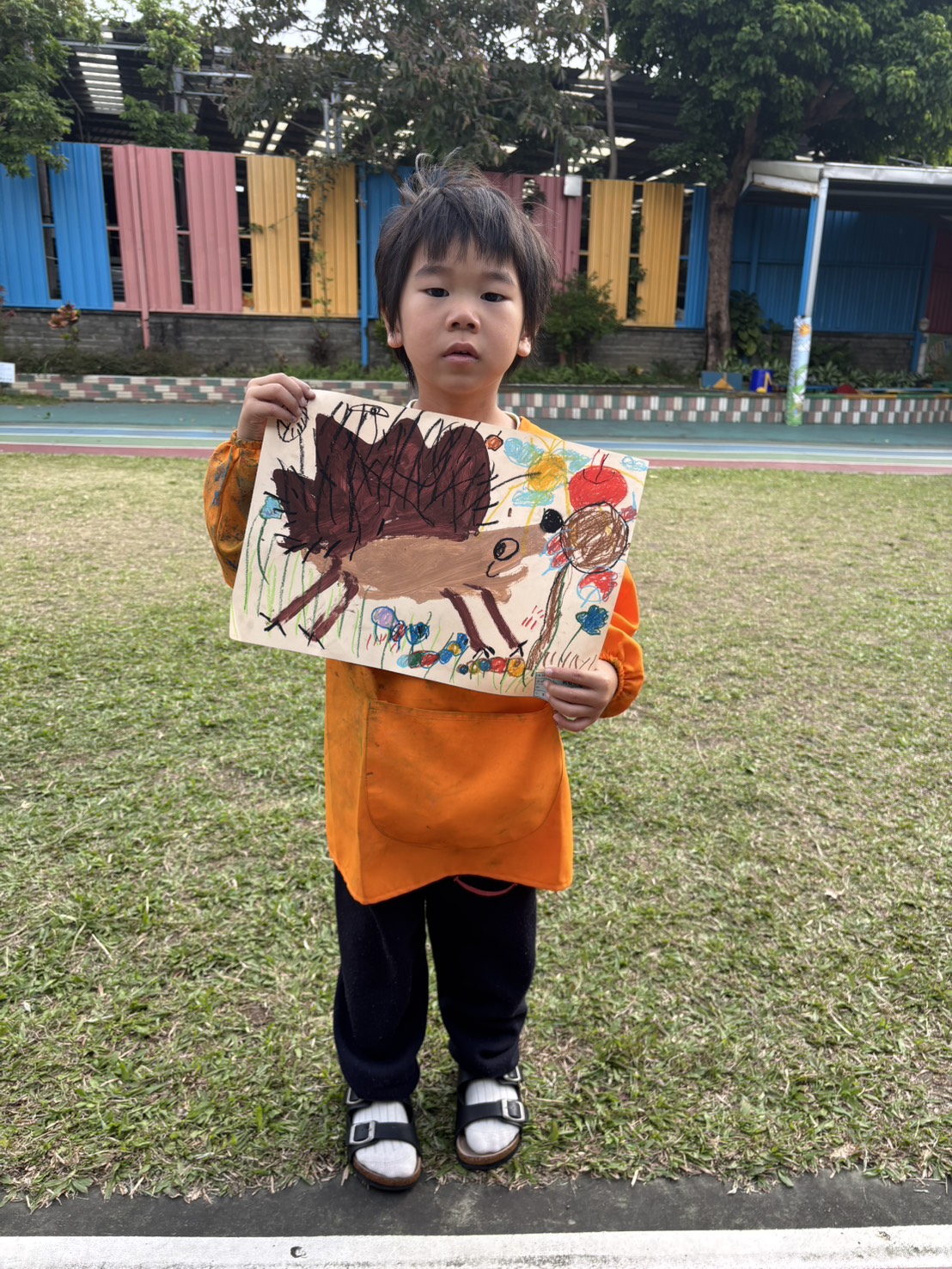 Dora1141212美勞~塗鴉活動刺蝟