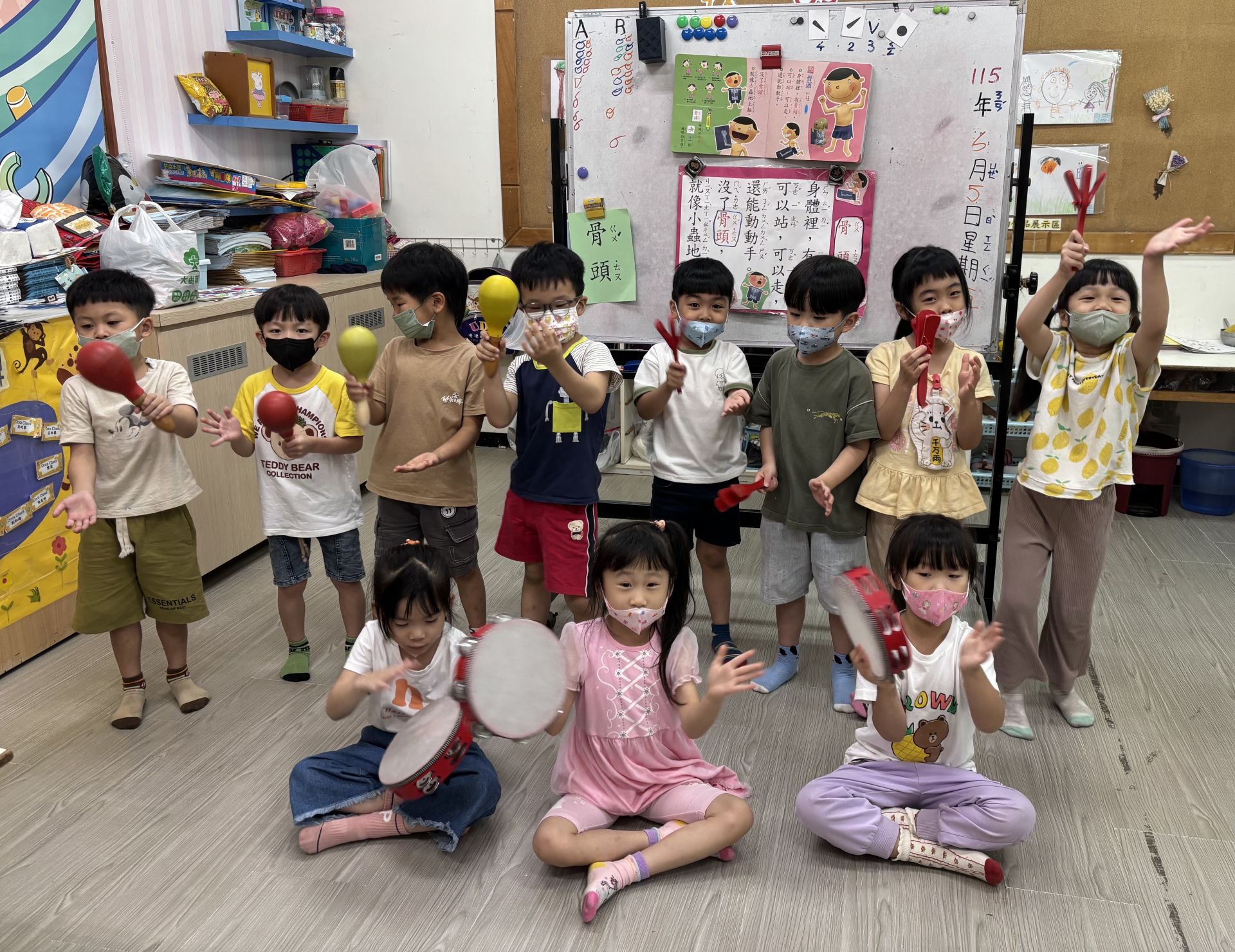 Dora1150605主題活動~兒歌骨頭