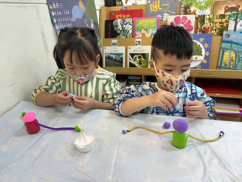 Snoopy115.03.27美術陶藝-小玩偶