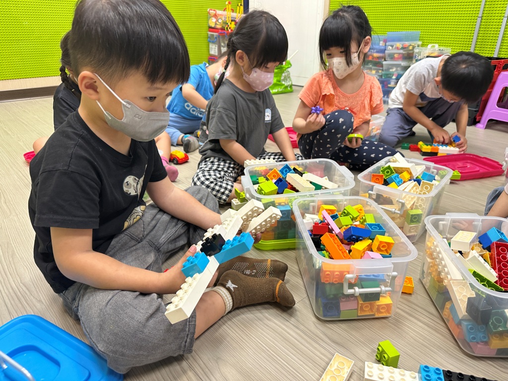 Snoopy115.05.08建構遊戲