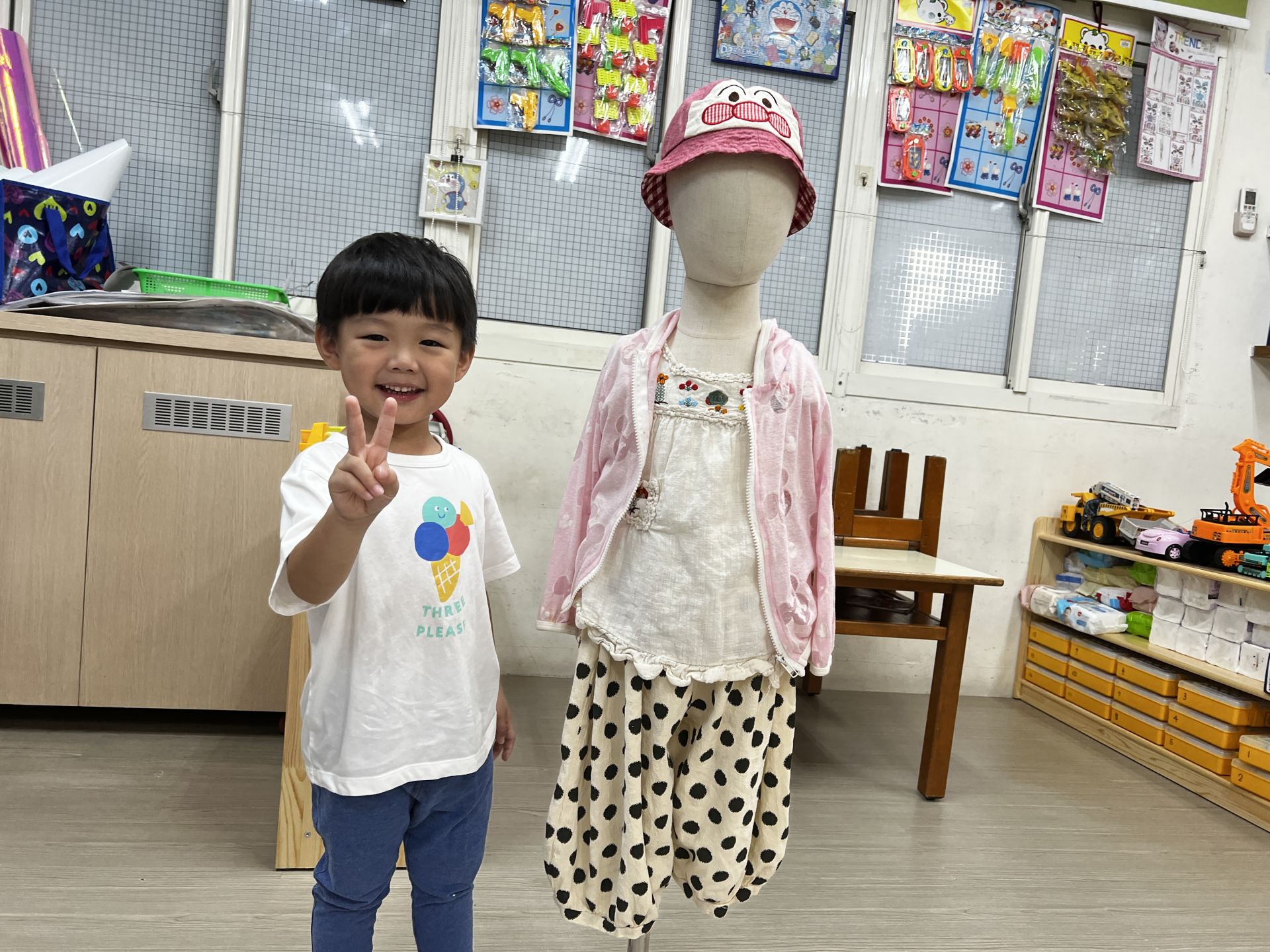 Snoopy-115.08.24-08.28主題活動-需要幫忙嗎?