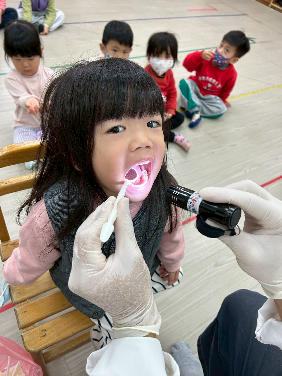 Miffy1224牙齒塗氟