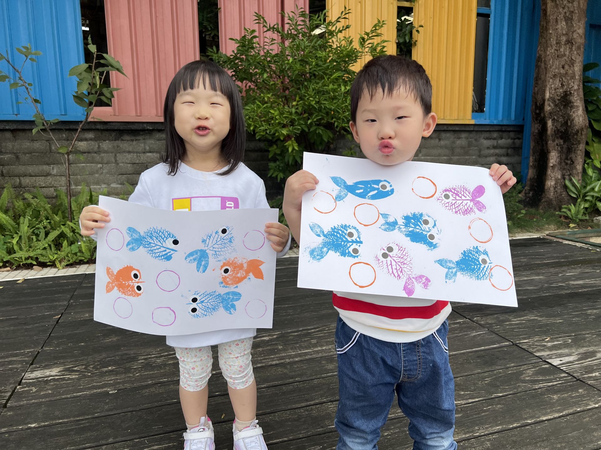 Yoyo-114.11.17-11.21-主題活動-創意寶寶~葉子拓印畫-魚