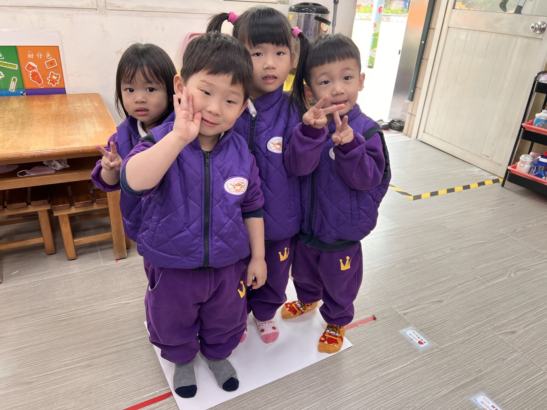 Yoyo-115.03.16-03.20主題活動-身體動一動~合作挑戰王