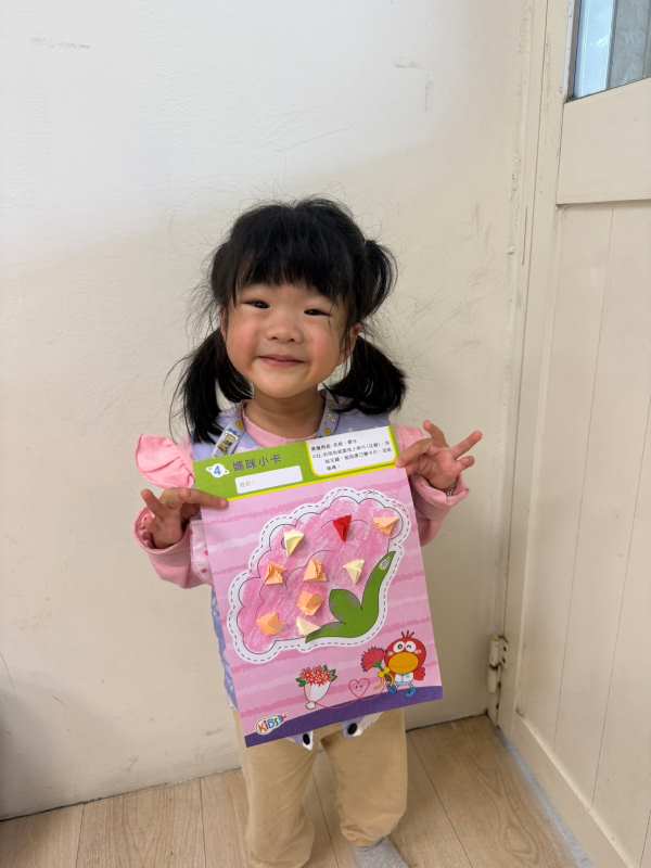 Baby1150401寶寶創作-媽咪小卡