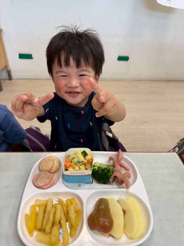 Baby1150410快樂兒童餐